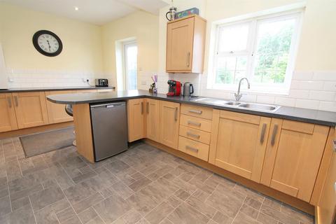 151 Banstead Road South, Sutton, SM2 5LL