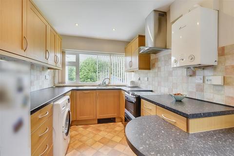 95 Appledore Avenue, Nottingham, NG8 2RW