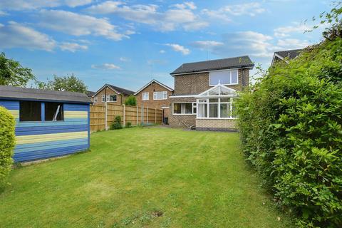95 Appledore Avenue, Nottingham, NG8 2RW