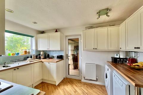 3 bedroom semi-detached house for sale, Hillborough Road, Gloucester GL4