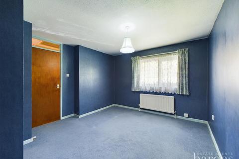 3 bedroom end of terrace house for sale, Boyce Close, Basingstoke RG22