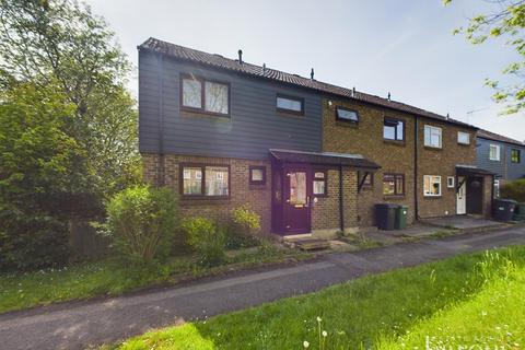 39 Boyce Close, Basingstoke, RG22 4JY