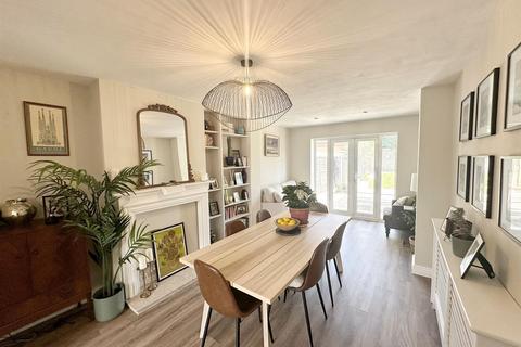 7 Mayfield Road, Streetly, Sutton Coldfield, B74 3PX