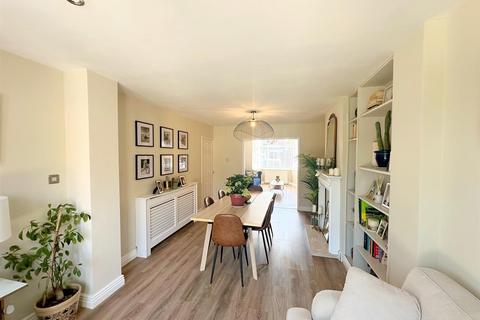 7 Mayfield Road, Streetly, Sutton Coldfield, B74 3PX