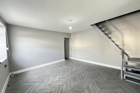 1a Exhibition Row, Aberdare, CF44 0YD