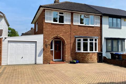 3 bedroom semi-detached house for sale, Peplins Way, Herts AL9