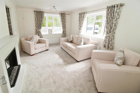 2 bedroom park home for sale, Treetops, Oxford Road, Rugby CV23