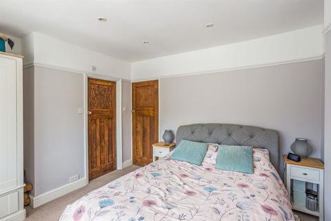 Burnham Eldon Avenue, Cheltenham, GL52 6TZ