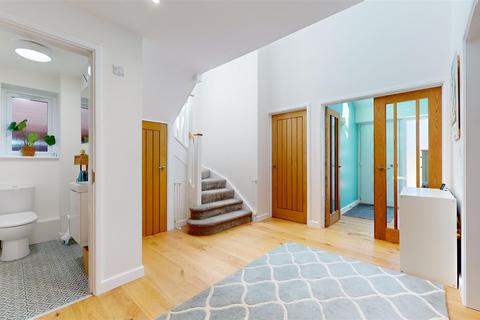 15 Kaplan Close, Shenley Lodge, Milton Keynes, MK5 7ED