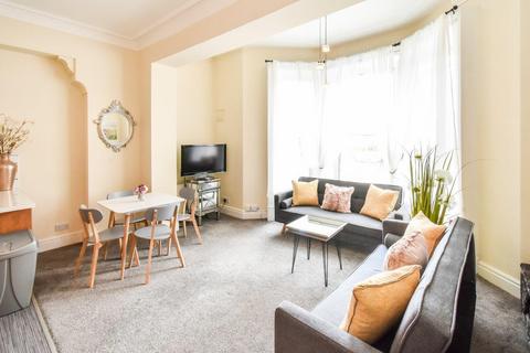 2 bedroom apartment to rent, Holgate Road, York