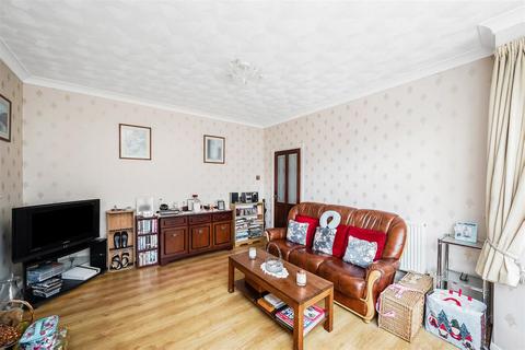 3 bedroom semi-detached house for sale, Old Church Road, London E4