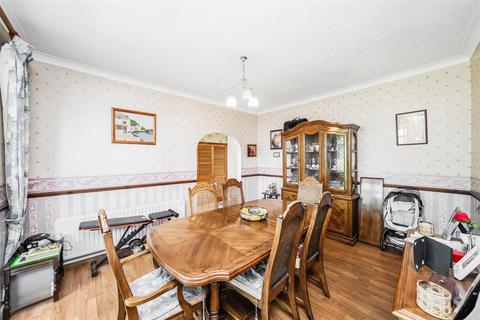 3 bedroom semi-detached house for sale, Old Church Road, London E4