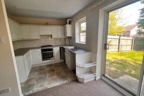 3 bedroom terraced house to rent, Manor Ash Drive, Bury St. Edmunds IP32