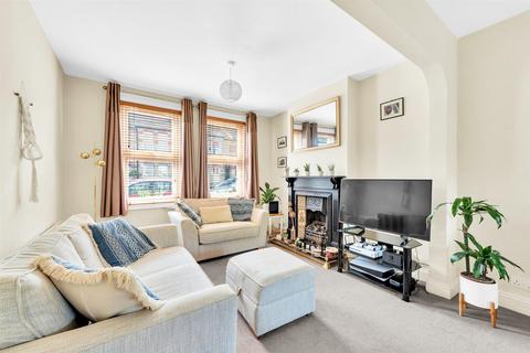 37 Bromley Crescent, Bromley, BR2 0HA