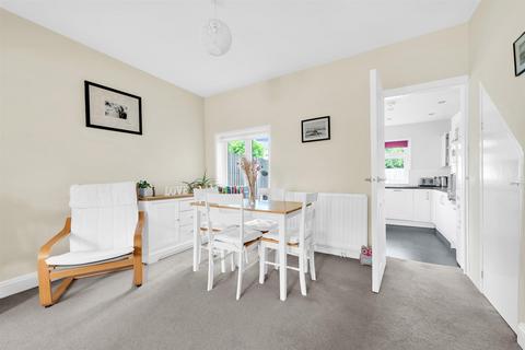 37 Bromley Crescent, Bromley, BR2 0HA