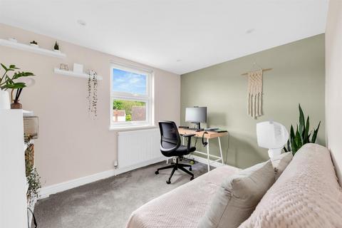 37 Bromley Crescent, Bromley, BR2 0HA