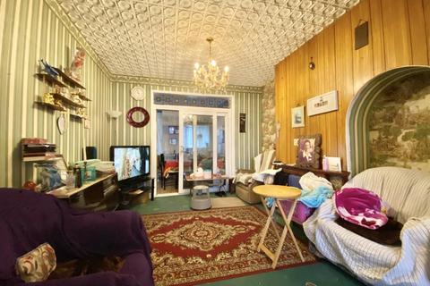 14 Brookside Road, Hayes, UB4 0PQ