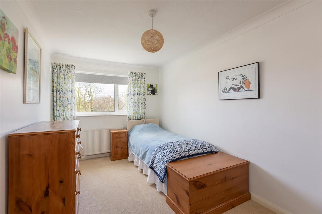 Welham Road 45 Bedroom 2.jpg