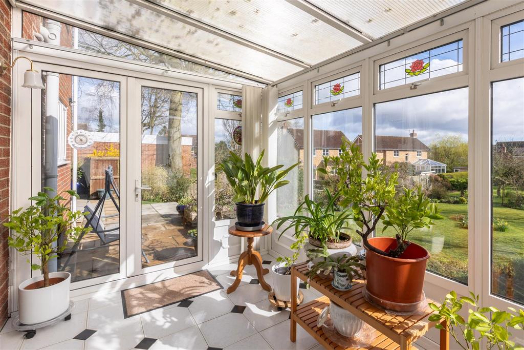 Welham Road 45 Conservatory.jpg