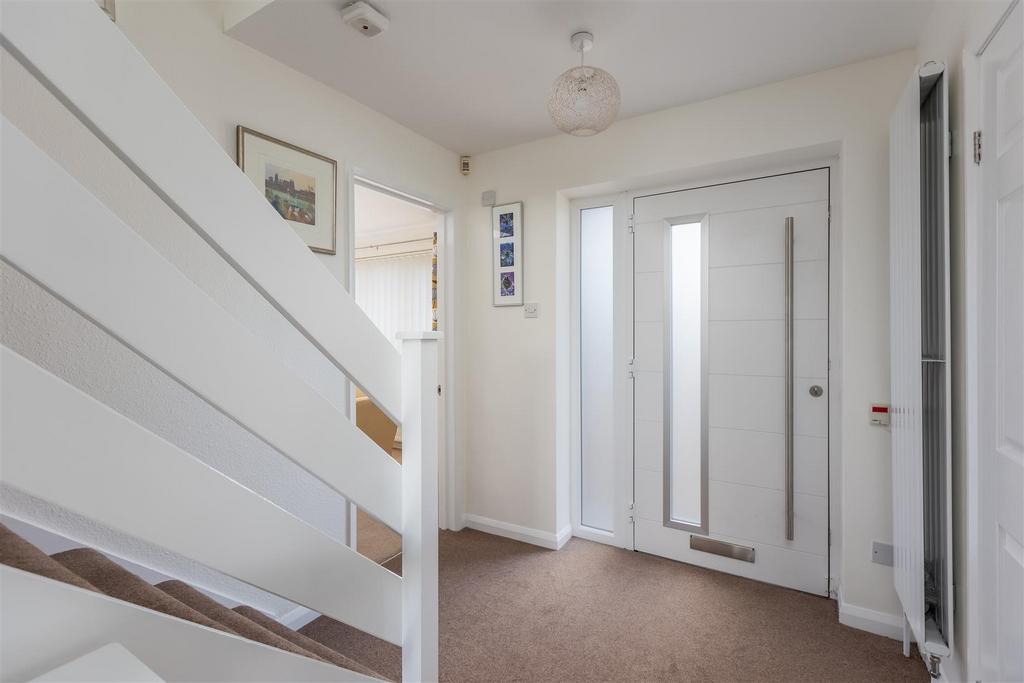 Welham Road 45 Hallway.jpg