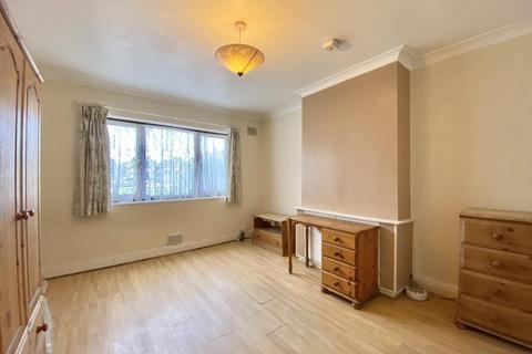 64 Chestnut Close, Hayes, UB3 1JG