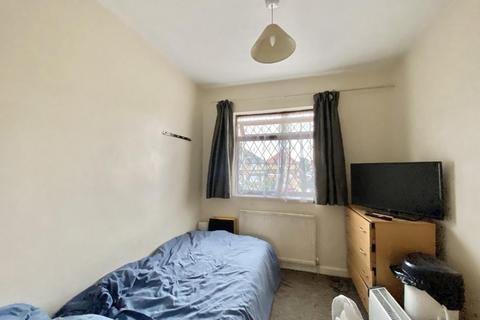 64 Chestnut Close, Hayes, UB3 1JG