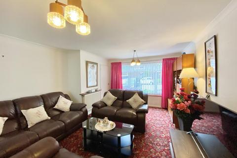166 Cranford Drive, Hayes, UB3 4LG