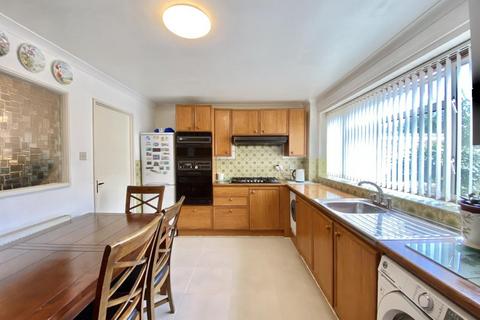 166 Cranford Drive, Hayes, UB3 4LG