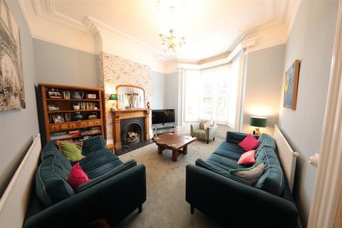 5 bedroom terraced house for sale, Hallgate, Cottingham