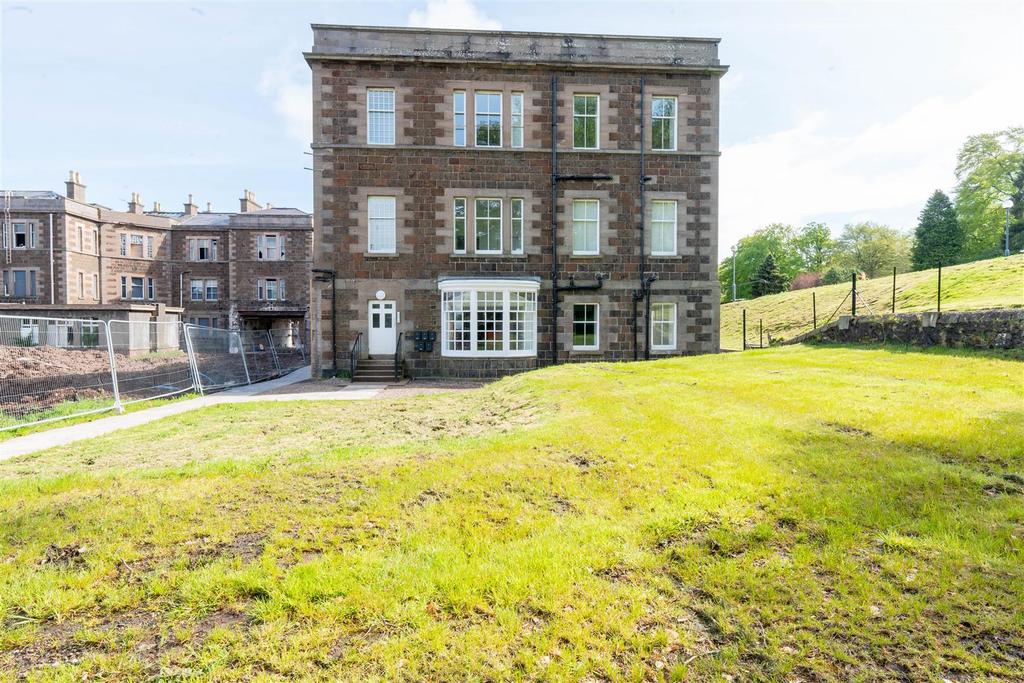 James Murray Apartaments.jpg