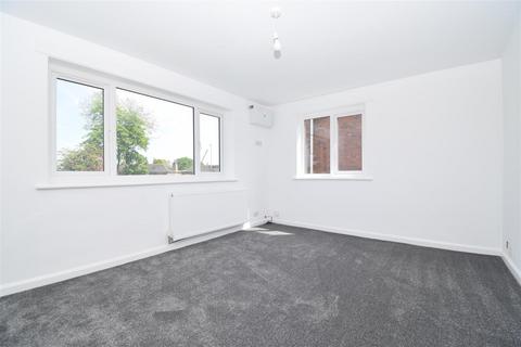2 bedroom apartment to rent, Barnsley Road, Wakefield WF2