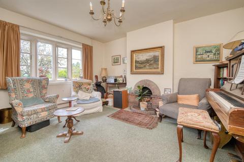 3 bedroom end of terrace house for sale, The Rock, Buxton Road, Bakewell