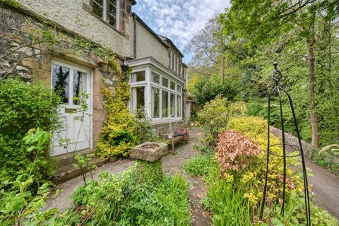 3 bedroom end of terrace house for sale, The Rock, Buxton Road, Bakewell