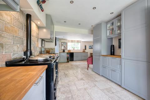 Fern Bank Brookfield Lane, Bakewell, DE45 1AN