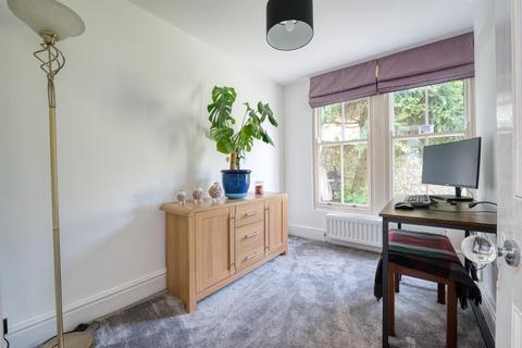 Fern Bank Brookfield Lane, Bakewell, DE45 1AN
