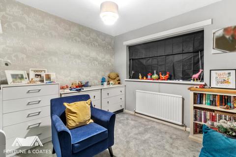 51 Collins Meadow, Harlow, CM19 4EW
