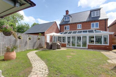 5 bedroom detached house for sale, Smyth End, Aston Clinton,