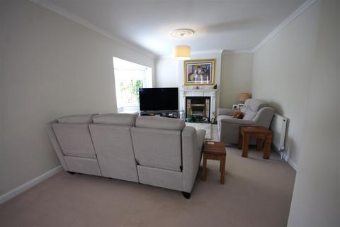 4 bedroom link detached house for sale, Mill Rise, Swanland HU14