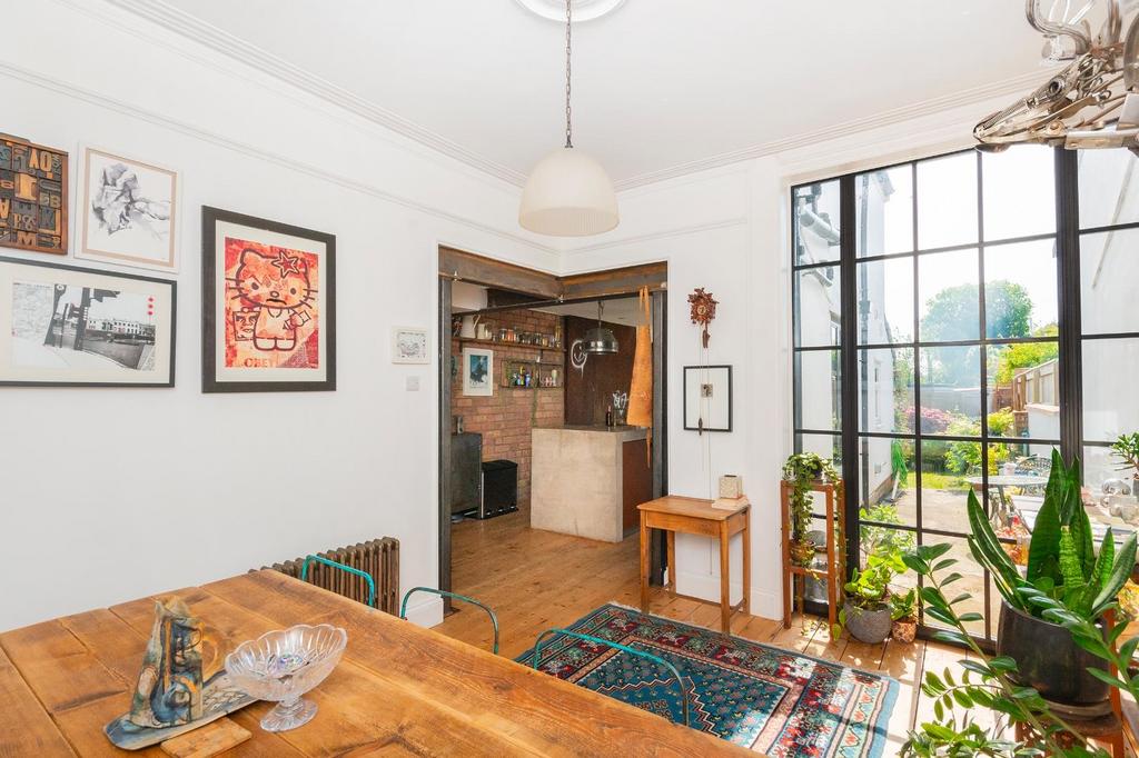0 W4 RKE - Dining Room E.jpg