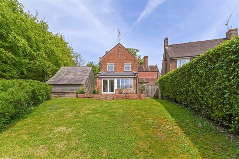 4 bedroom detached house for sale, Anne Howard Gardens, Arundel