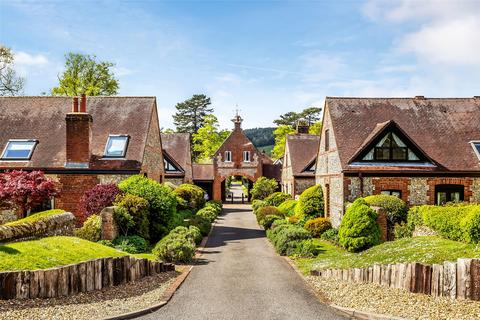 1 bedroom flat for sale, Sondes Farm, Glebe Road, Dorking, Surrey, RH4