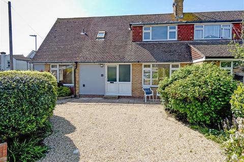 4 bedroom semi-detached house for sale, Norman Close, Littlehampton BN17