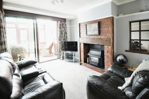 3 bedroom semi-detached house for sale, Cross Gates Avenue, Leeds LS15