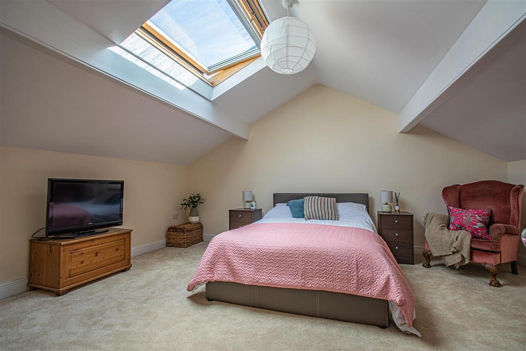 Wainhouse - Heathfield Place HX3-18.jpg