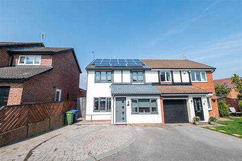 3 bedroom semi-detached house for sale, Cam Mead, Thristley Wood, Sunderland