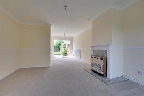 3 bedroom terraced house for sale, Swan Close, St. Ives