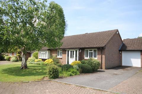 4 Fox Covert, Fetcham, Leatherhead, KT22 9XD