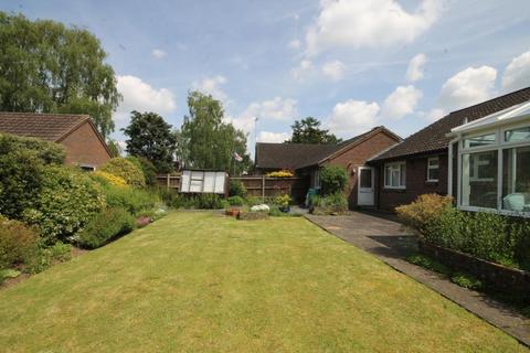 4 Fox Covert, Fetcham, Leatherhead, KT22 9XD