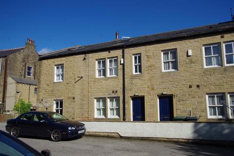 2 bedroom terraced house to rent, Stonehall Road, Eccleshill. BD2