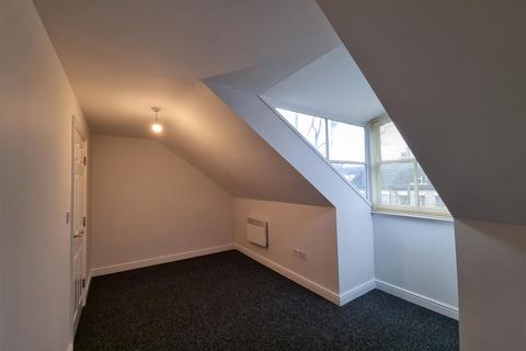 2 bedroom apartment to rent, Boulevard, Hull